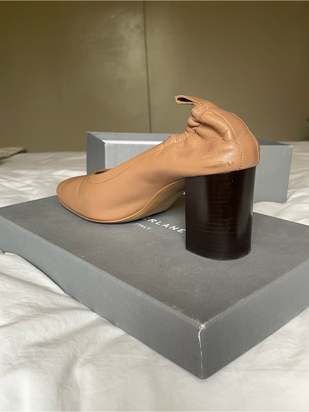 Everlane Camel Brown Leather Block Heel Pumps - Picture 7 of 10